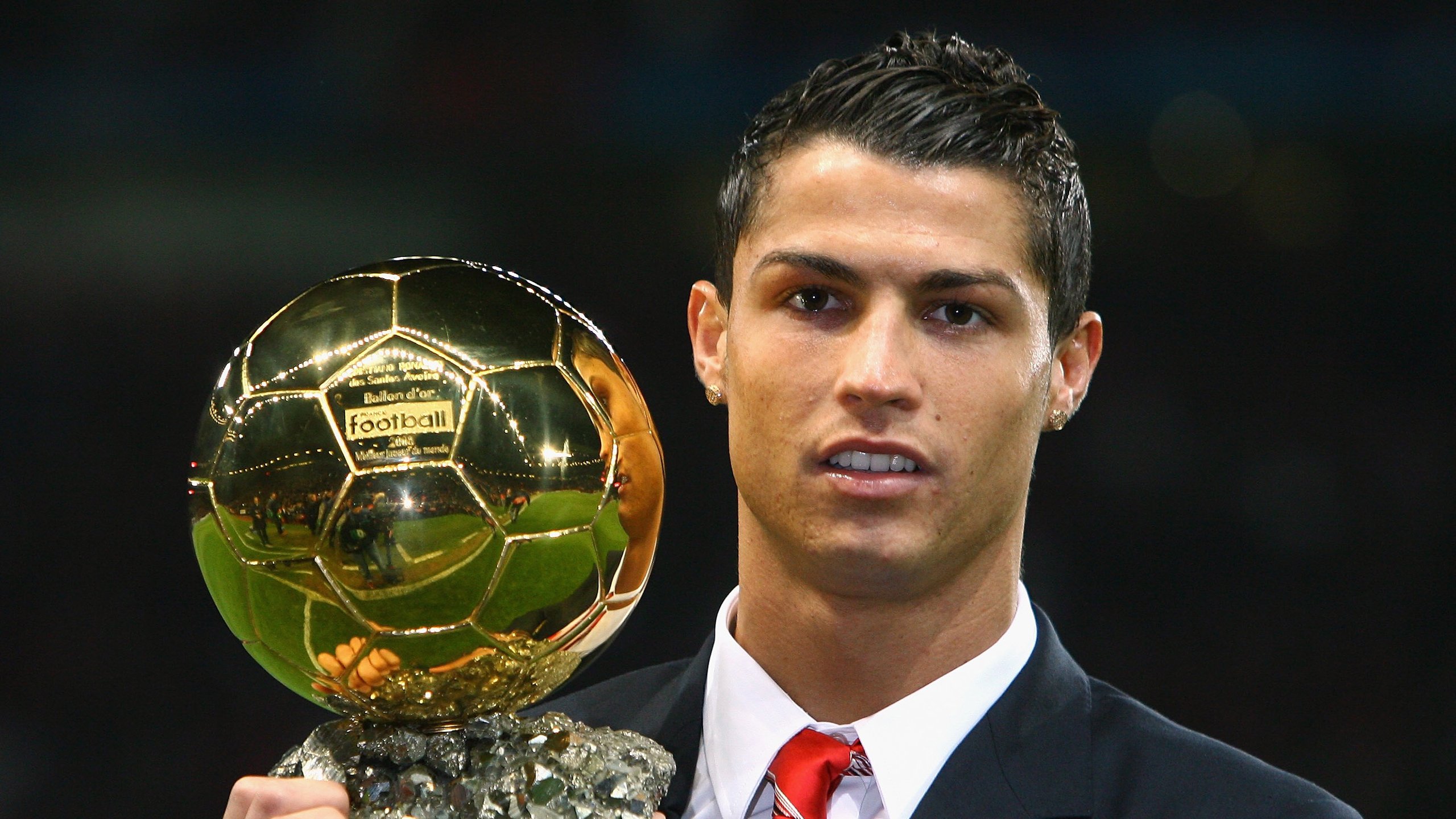 世界杯：VAR对手球与越位判罚大幅增加 但球迷对结果整体更能接受