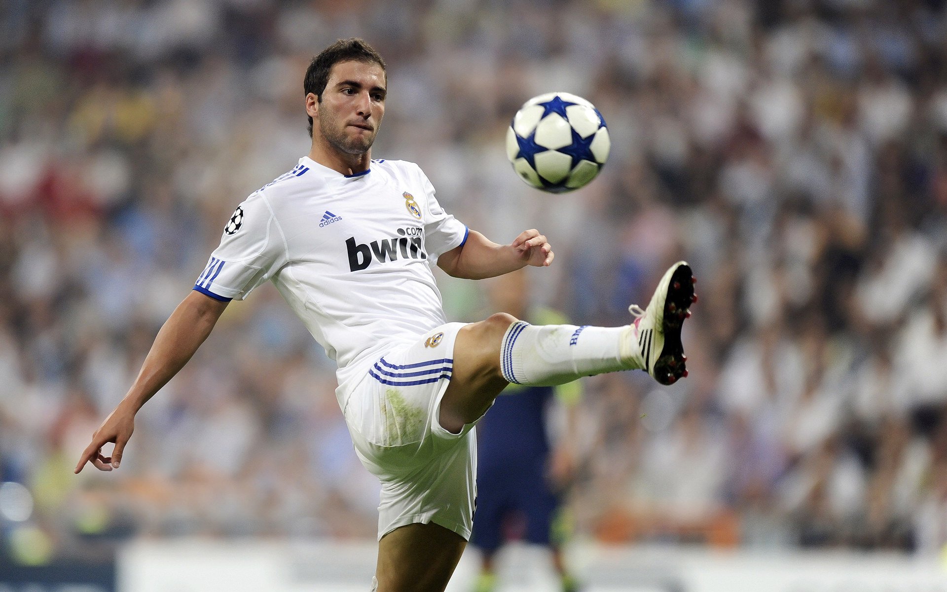 国际CrossFit公开赛中国站首次举办 参赛人数破两千 创亚洲纪录